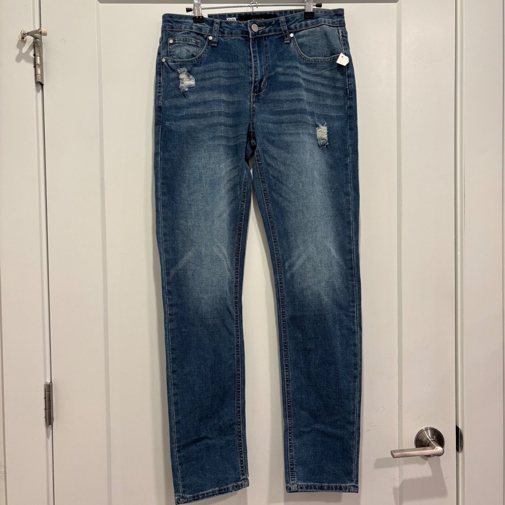 Joes Jeans The Brixton Straight Narrow Blue Distressed Denim Size 18